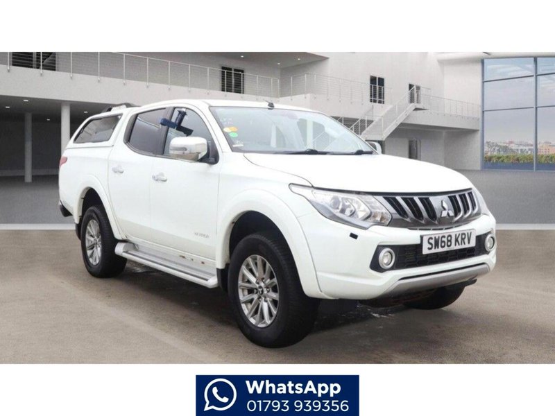 Mitsubishi L200 2.4 DI-D DC Warrior Auto 4WD Euro 6 4dr - U753