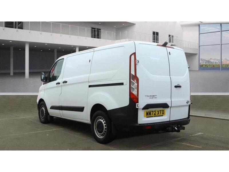 Ford Transit Custom 2.0 320 EcoBlue Leader L1 H1 Euro 6 (s/s) 5dr - U757