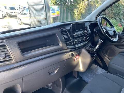 Ford Transit Custom 2.0 320 EcoBlue Leader L1 H1 Euro 6 (s/s) 5dr - U757