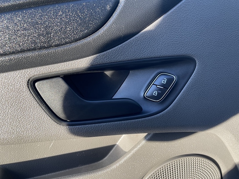 Ford Transit Custom 2.0 320 EcoBlue Leader L1 H1 Euro 6 (s/s) 5dr - U757