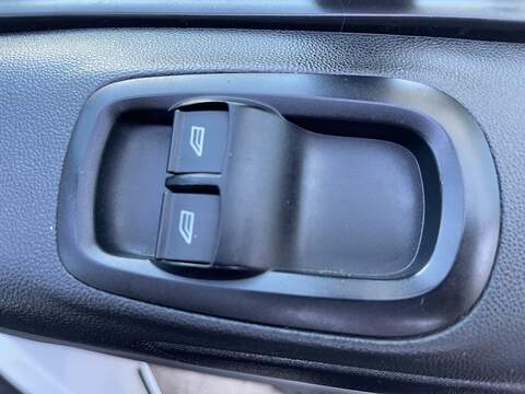 Ford Transit Custom 2.0 320 EcoBlue Leader L1 H1 Euro 6 (s/s) 5dr - U757