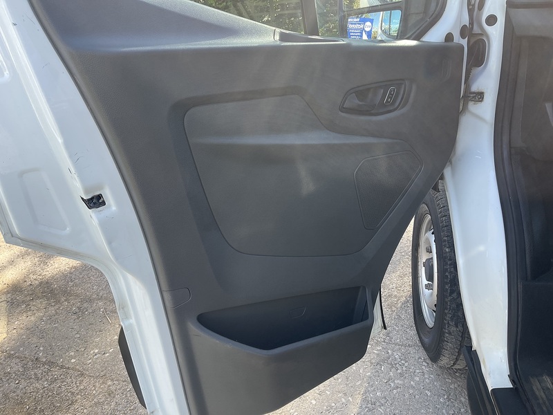 Ford Transit 2.0 350 EcoBlue Leader FWD L3 H2 Euro 6 (s/s) 5dr - U758