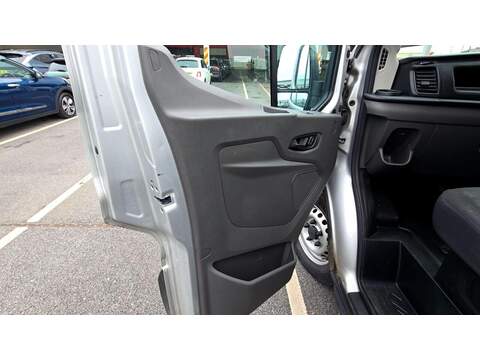 Ford Transit 2.0 350 EcoBlue Leader FWD L3 H2 Euro 6 (s/s) 5dr - U759