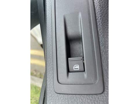 Volkswagen Transporter 2.0 TDI T28 Startline FWD SWB Euro 6 (s/s) 5dr - U766