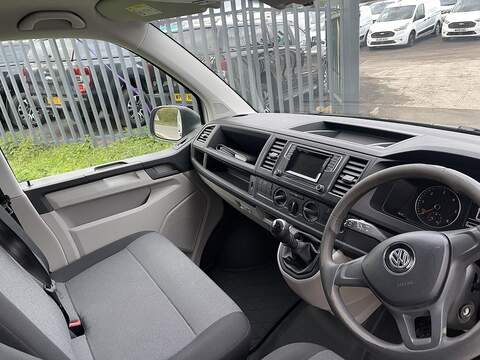 Volkswagen Transporter 2.0 TDI T28 Startline FWD SWB Euro 6 (s/s) 5dr - U766
