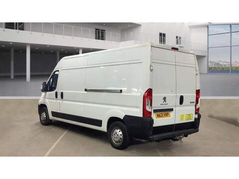 Peugeot Boxer 2.2 BlueHDi 335 Professional L3 H2 Euro 6 (s/s) 5dr - U770