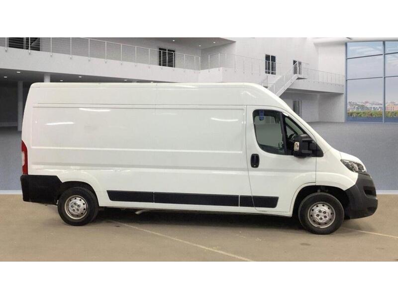 Peugeot Boxer 2.2 BlueHDi 335 Professional L3 H2 Euro 6 (s/s) 5dr - U770