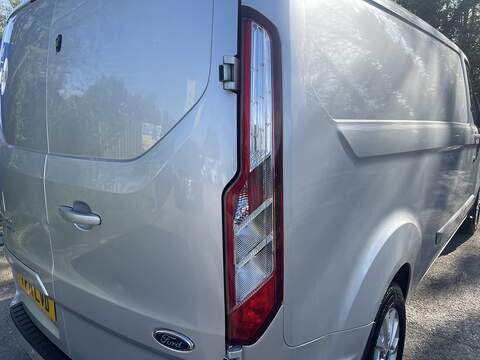 Ford Transit Custom 2.0 300 EcoBlue Limited L2 H1 Euro 6 (s/s) 5dr - U771