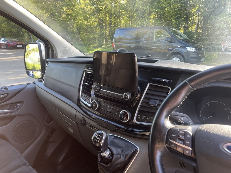 Ford Transit Custom 2.0 300 EcoBlue Limited L2 H1 Euro 6 (s/s) 5dr - U771