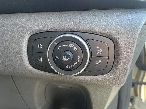 Ford Transit Custom 2.0 300 EcoBlue Limited L2 H1 Euro 6 (s/s) 5dr - U771