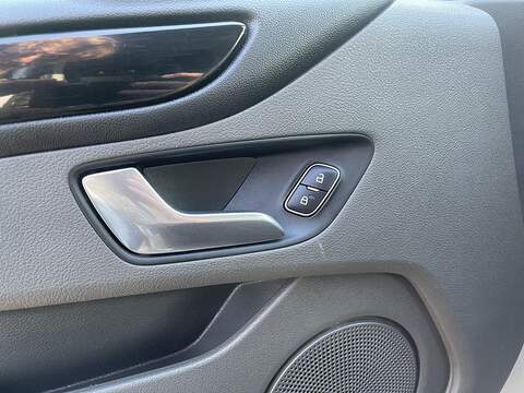 Ford Transit Custom 2.0 300 EcoBlue Limited L2 H1 Euro 6 (s/s) 5dr - U771