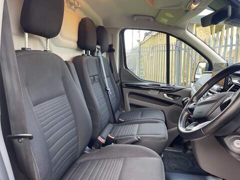 Ford Transit Custom 2.0 300 EcoBlue Limited L2 H1 Euro 6 (s/s) 5dr - U772