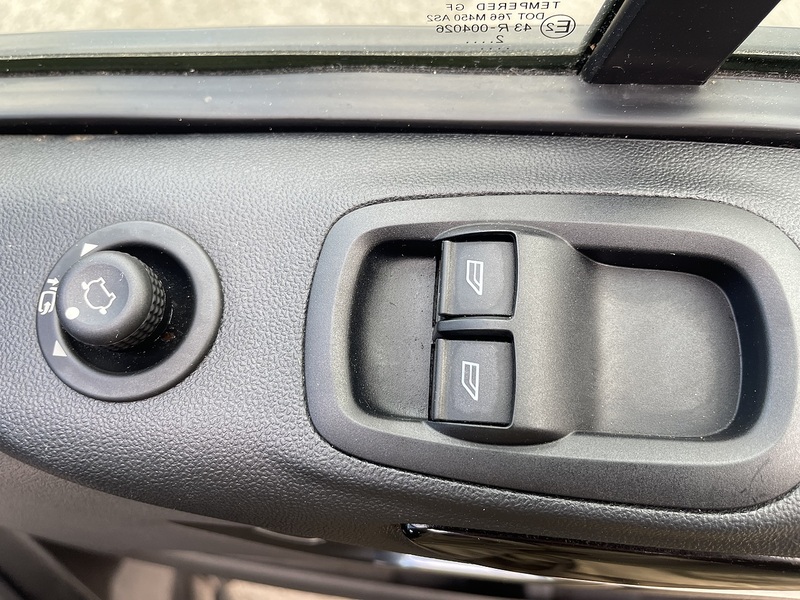 Ford Transit Custom 2.0 300 EcoBlue Limited L2 H1 Euro 6 (s/s) 5dr - U772