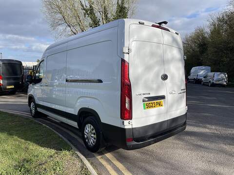 MAXUS eDeliver 9 72kWh Auto FWD L3 H2 5dr - U774