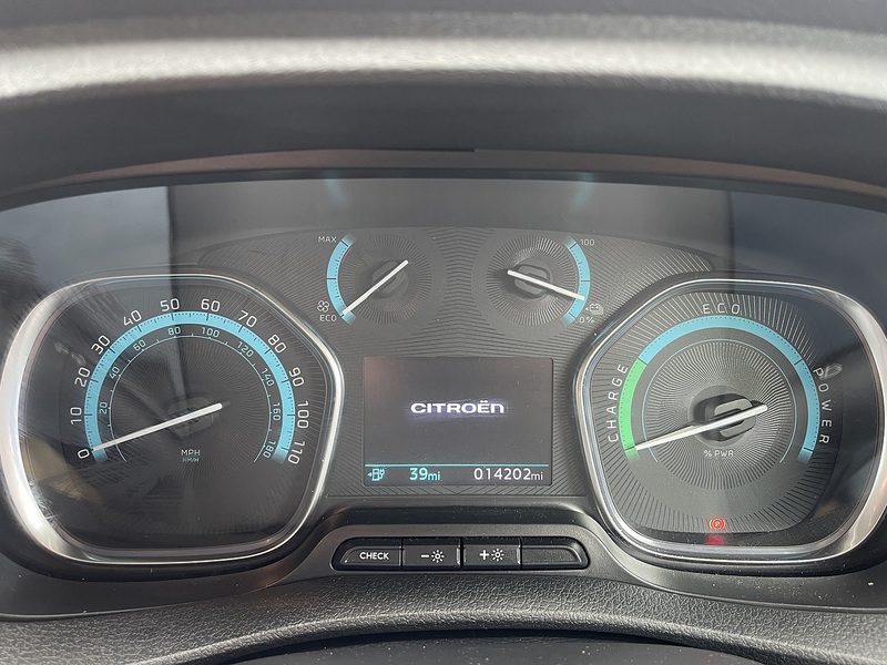 MAXUS eDeliver 9 72kWh Auto FWD L3 H2 5dr - U774