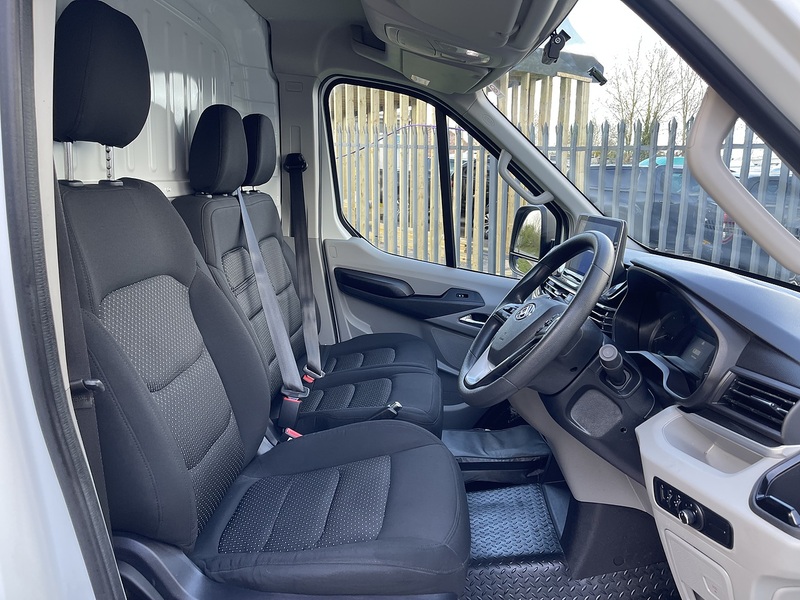 MAXUS eDeliver 9 72kWh Auto FWD L3 H2 5dr - U774