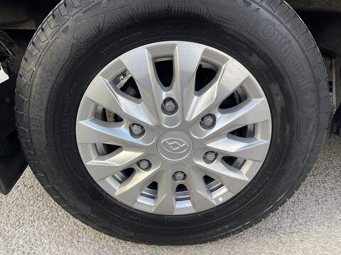 MAXUS eDeliver 9 72kWh Auto FWD L3 H2 5dr - U774