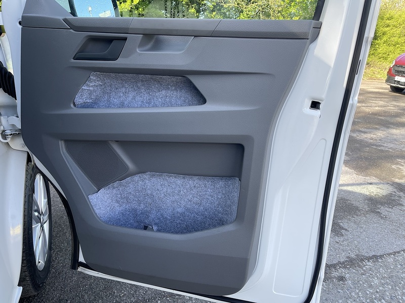 Volkswagen e-Transporter e 110 37.3kWh Advance Auto LWB 5dr - U780