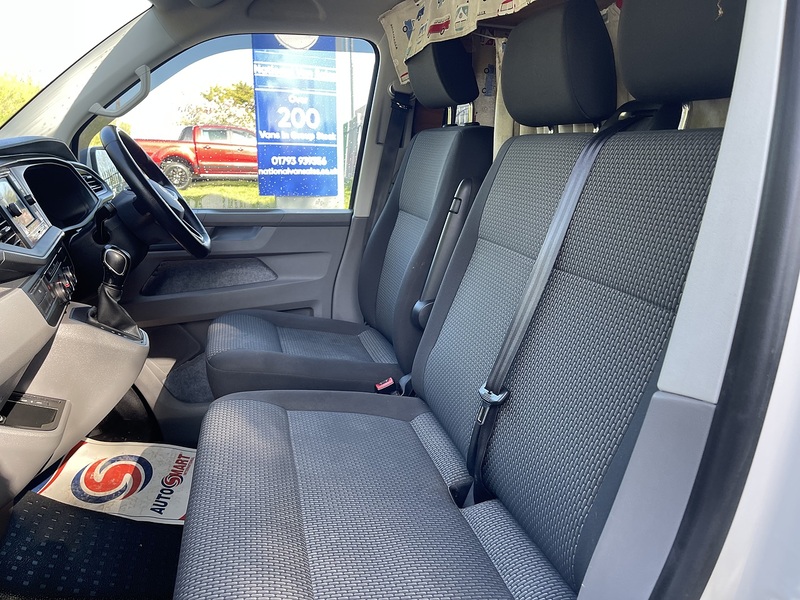 Volkswagen e-Transporter e 110 37.3kWh Advance Auto LWB 5dr - U780