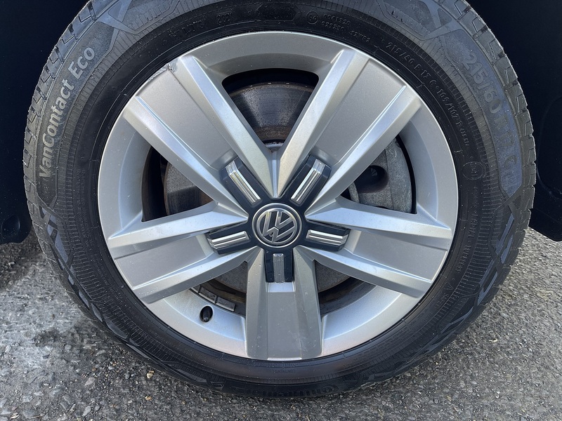 Volkswagen e-Transporter e 110 37.3kWh Advance Auto LWB 5dr - U780