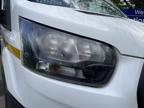 Ford Transit 2.0 350 EcoBlue Leader Dropside 2dr Diesel Manual L4 Euro 6 (s/s) (130 ps) - U781