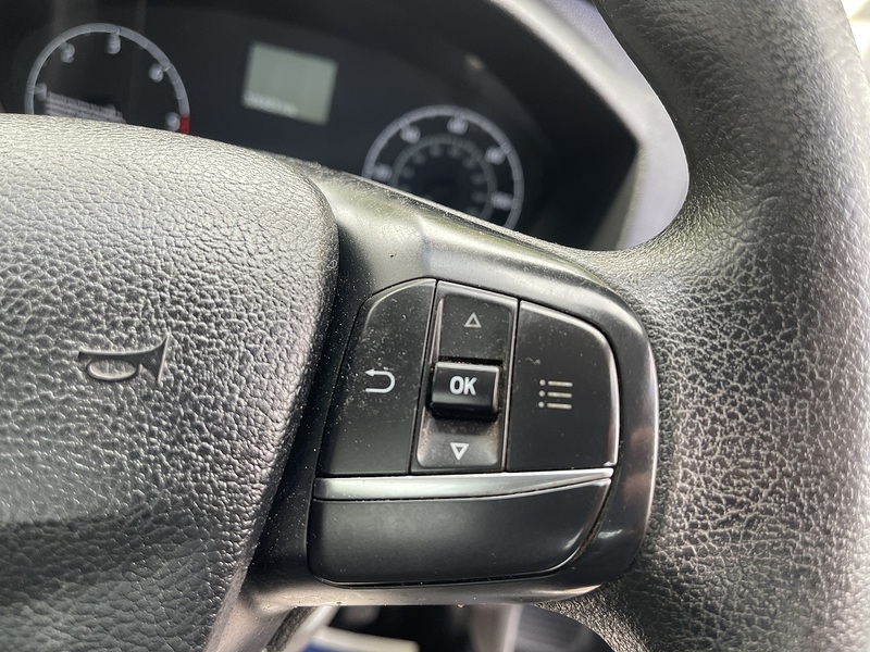 Ford Transit 2.0 350 EcoBlue Leader Dropside 2dr Diesel Manual L4 Euro 6 (s/s) (130 ps) - U781