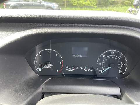 Ford Transit 2.0 350 EcoBlue Leader Dropside 2dr Diesel Manual L4 Euro 6 (s/s) (130 ps) - U781