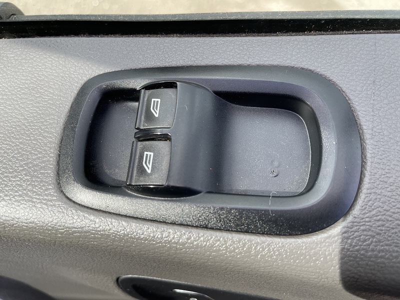 Ford Transit 2.0 350 EcoBlue Leader Dropside 2dr Diesel Manual L4 Euro 6 (s/s) (130 ps) - U781