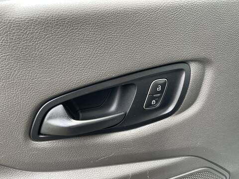 Ford Transit 2.0 350 EcoBlue Leader Dropside 2dr Diesel Manual L4 Euro 6 (s/s) (130 ps) - U781