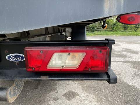 Ford Transit 2.0 350 EcoBlue Leader Dropside 2dr Diesel Manual L4 Euro 6 (s/s) (130 ps) - U781