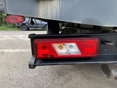 Ford Transit 2.0 350 EcoBlue Leader Dropside 2dr Diesel Manual L4 Euro 6 (s/s) (130 ps) - U781