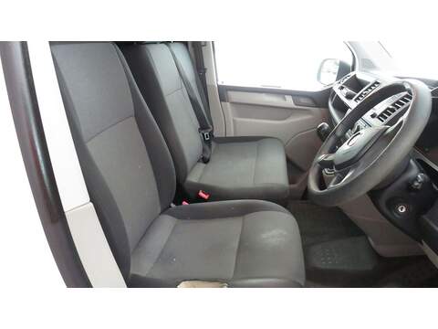 Volkswagen Transporter 2.0 TDI T32 BlueMotion Tech Startline FWD LWB Euro 6 (s/s) 5dr - U782
