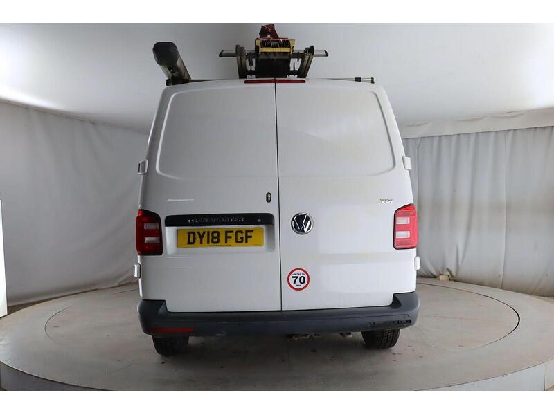 Volkswagen Transporter 2.0 TDI T32 BlueMotion Tech Startline FWD LWB Euro 6 (s/s) 5dr - U782
