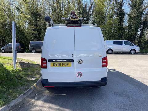 Volkswagen Transporter 2.0 TDI T32 BlueMotion Tech Startline FWD LWB Euro 6 (s/s) 5dr - U782