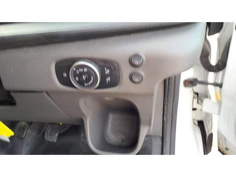 Ford Transit 2.0 350 EcoBlue Leader Dropside 2dr Diesel Manual L4 Euro 6 (s/s) (130 ps) - U786