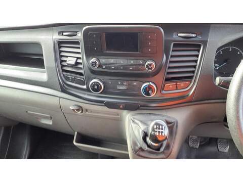 Ford Transit 2.0 350 EcoBlue Leader Dropside 2dr Diesel Manual L4 Euro 6 (s/s) (130 ps) - U786