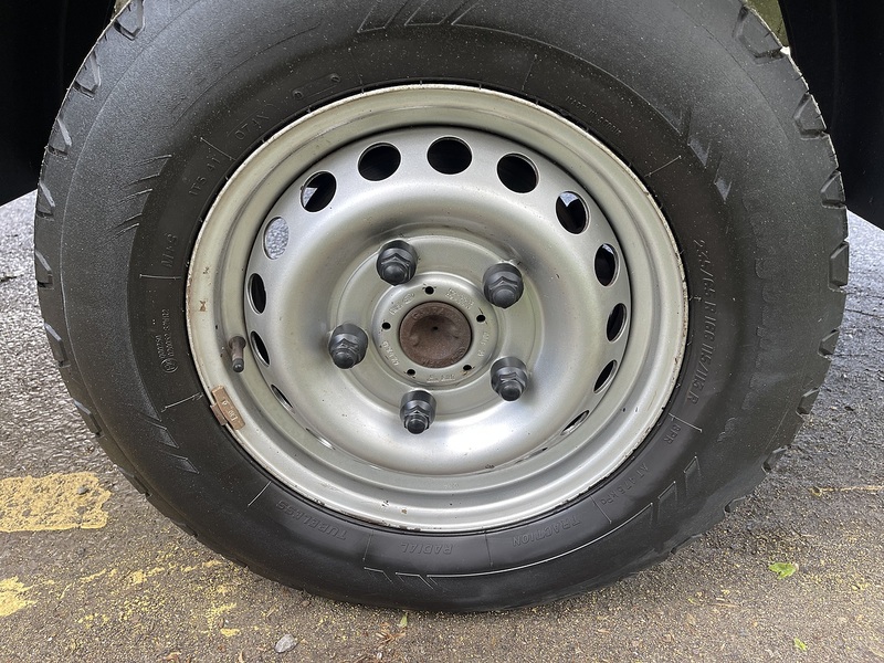 Ford Transit 2.0 350 EcoBlue Leader Dropside 2dr Diesel Manual L4 Euro 6 (s/s) (130 ps) - U786