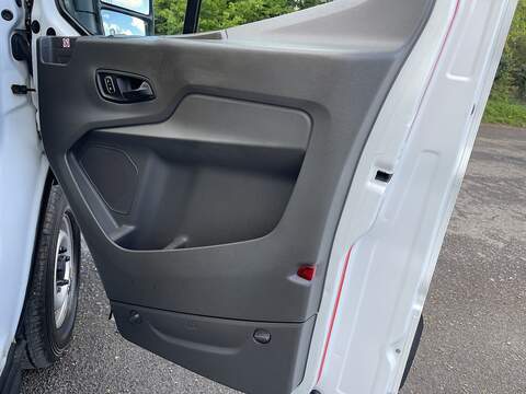 Ford Transit 2.0 350 EcoBlue Leader Dropside 2dr Diesel Manual L4 Euro 6 (s/s) (130 ps) - U786