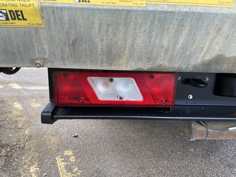Ford Transit 2.0 350 EcoBlue Leader Dropside 2dr Diesel Manual L4 Euro 6 (s/s) (130 ps) - U786