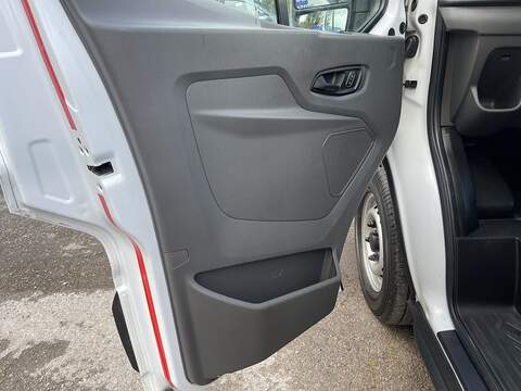 Ford Transit 2.0 350 EcoBlue Leader Dropside 2dr Diesel Manual L4 Euro 6 (s/s) (130 ps) - U786