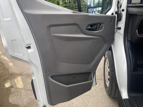 Ford Transit 2.0 350 EcoBlue Trend RWD L4 H3 Euro 6 (s/s) 5dr - U787