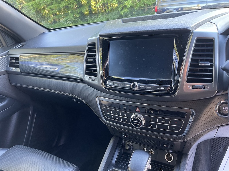 SsangYong Musso Musso Rhino Pickup 2 Automatic Diesel - U788