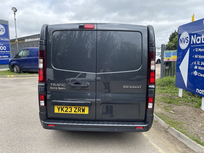 Renault Trafic 2.0 dCi Blue SL30 Extra Sport EDC L1 H1 Euro 6 (s/s) 5dr - U789
