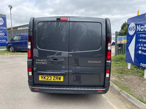Renault Trafic 2.0 dCi Blue SL30 Extra Sport EDC L1 H1 Euro 6 (s/s) 5dr - U789