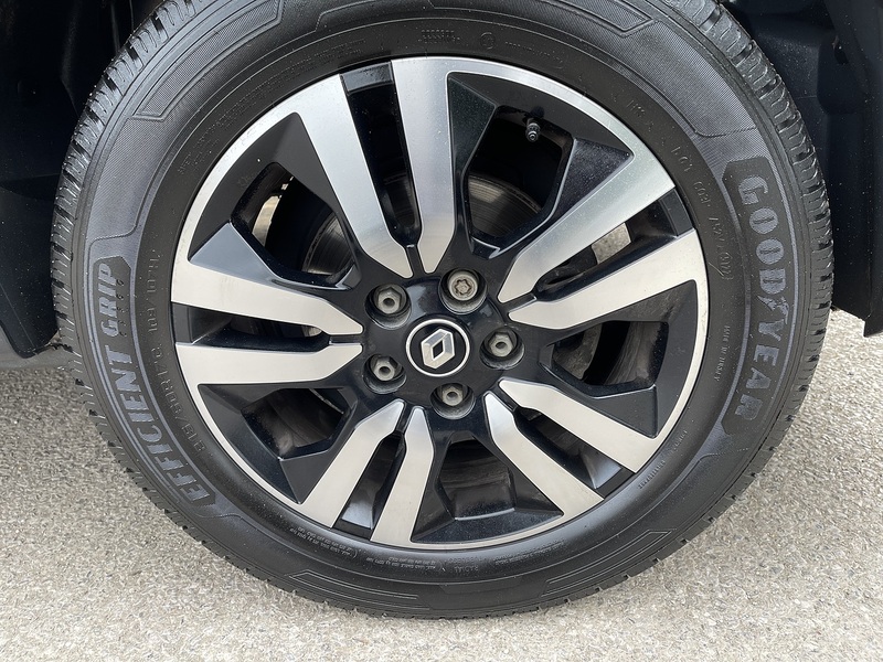 Renault Trafic 2.0 dCi Blue SL30 Extra Sport EDC L1 H1 Euro 6 (s/s) 5dr - U789