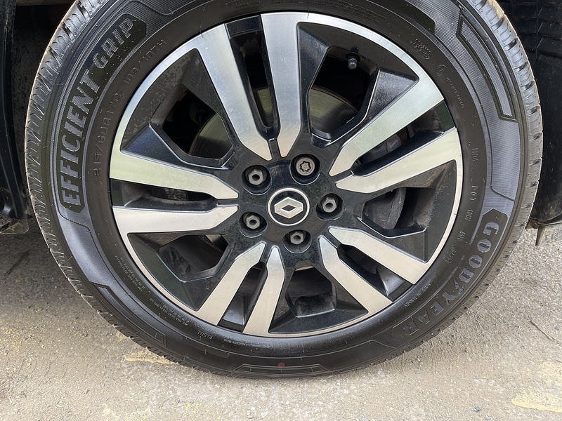 Renault Trafic 2.0 dCi Blue SL30 Extra Sport EDC L1 H1 Euro 6 (s/s) 5dr - U789