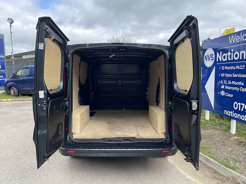 Renault Trafic 2.0 dCi Blue SL30 Extra Sport EDC L1 H1 Euro 6 (s/s) 5dr - U789