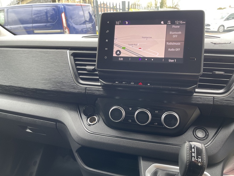 Renault Trafic 2.0 dCi Blue SL30 Extra Sport EDC L1 H1 Euro 6 (s/s) 5dr - U789