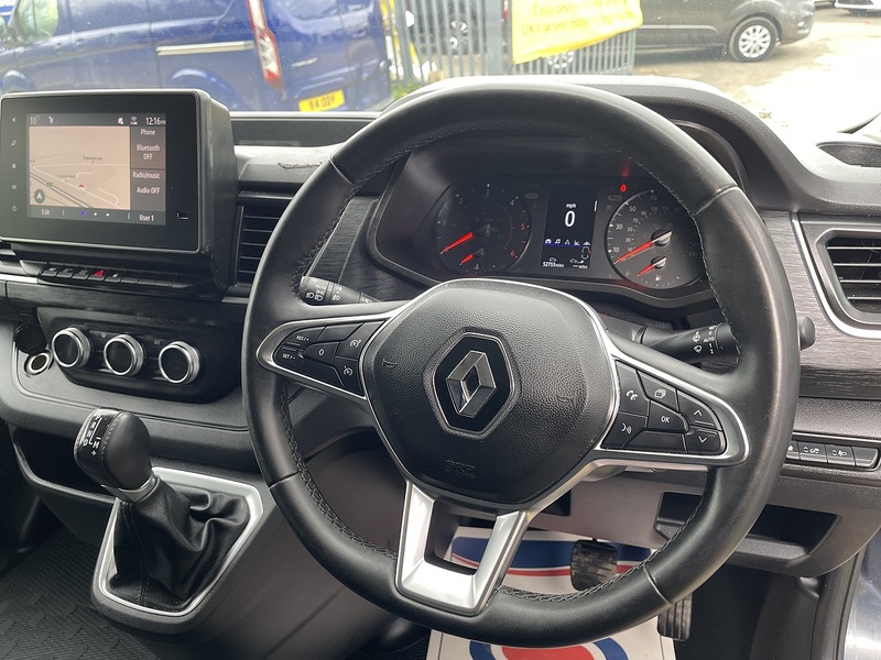 Renault Trafic 2.0 dCi Blue SL30 Extra Sport EDC L1 H1 Euro 6 (s/s) 5dr - U789
