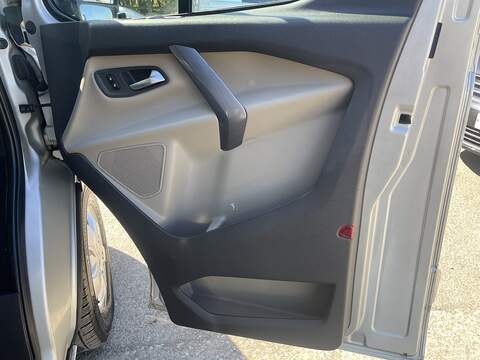 Ford Tourneo Custom 2.0 310 EcoBlue Titanium L2 Euro 6 (s/s) 5dr - U790